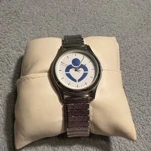 Silver and blue heart‎ vintage watch